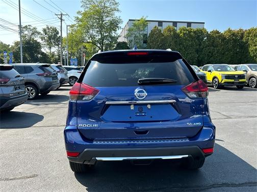 2020 Nissan Rogue SL