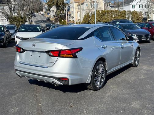 2023 Nissan Altima 2.5 SL