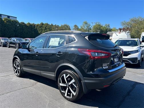 2020 Nissan Rogue Sport SL