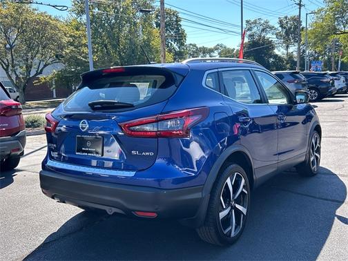 2022 Nissan Rogue Sport SL