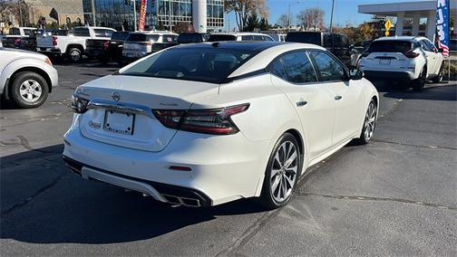 2022 Nissan Maxima Platinum