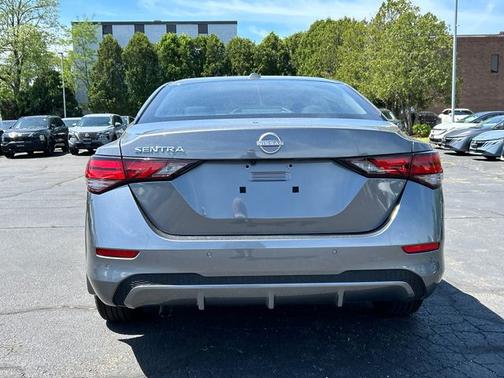 Gun Metallic 2025 Nissan Sentra SV