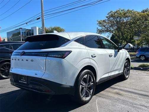 2025 Nissan Murano SL