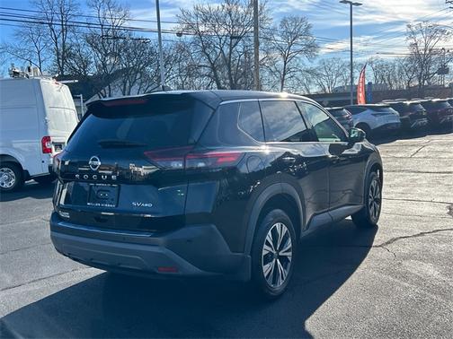 2021 Nissan Rogue SV