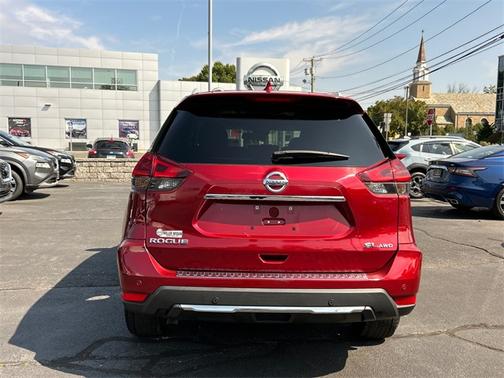 2020 Nissan Rogue SL