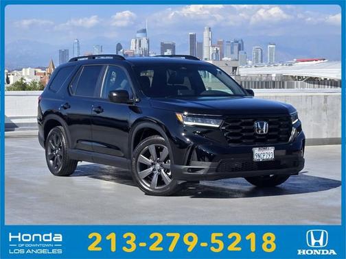 Crystal Black Pearl 2025 Honda Pilot