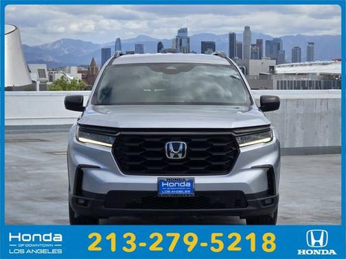 Lunar Silver Metallic 2023 Honda Pilot