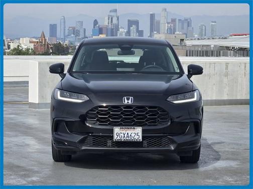 Crystal Black Pearl 2024 Honda HR-V