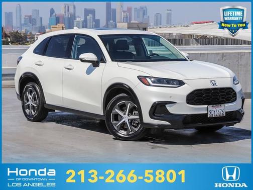 Platinum White Pearl 2023 Honda HR-V