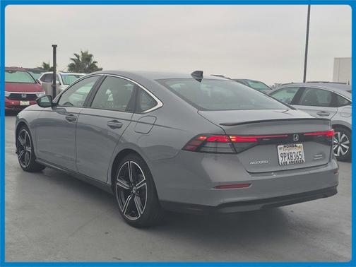 2025 Honda Accord Hybrid 
