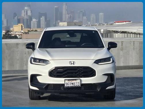Platinum White Pearl 2023 Honda HR-V