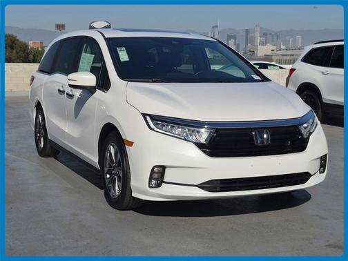 2023 Honda Odyssey 