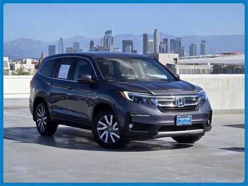Modern Steel Metallic 2022 Honda Pilot
