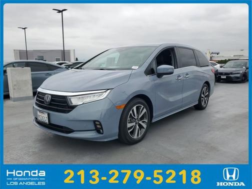 Sonic Gray Pearl 2023 Honda Odyssey