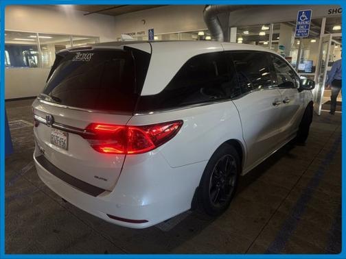 2021 Honda Odyssey 