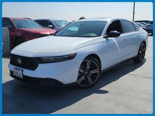 Platinum White Pearl 2025 Honda Accord Hybrid