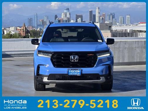 Diffused Sky Pearl 2025 Honda Pilot