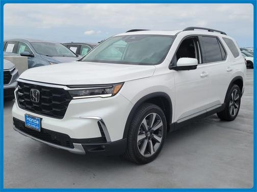 Platinum White Pearl 2025 Honda Pilot
