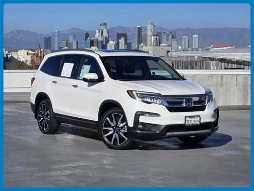 Platinum White Pearl 2022 Honda Pilot