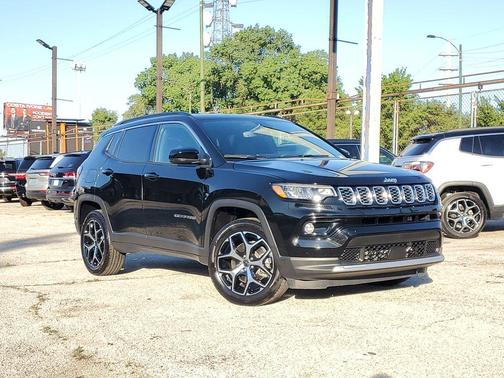 Diamond Black 2025 Jeep Compass Limited