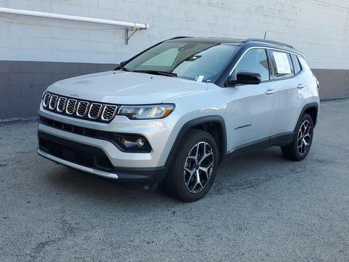 Silver Zynith 2025 Jeep Compass Limited