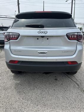 Silver Zynith 2025 Jeep Compass Limited