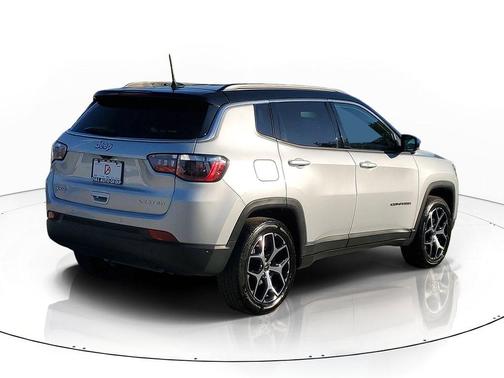Silver Zynith 2025 Jeep Compass Limited
