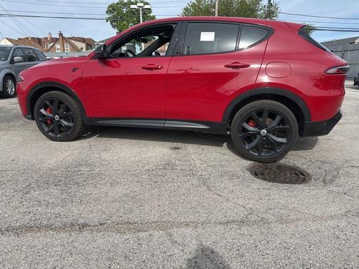 HOT TAMALE 2024 Dodge Hornet R/T