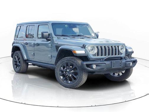 Anvil Clearcoat 2025 Jeep Wrangler 4xe Sahara