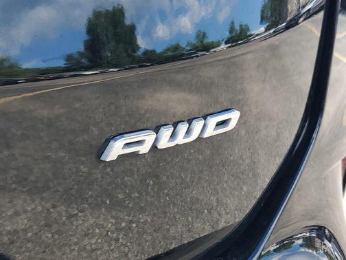 Black Metallic 2024 Ford Edge Titanium