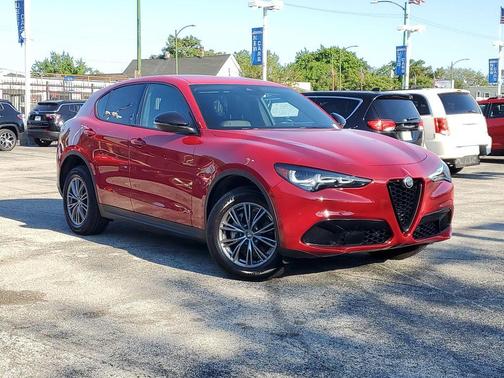 Rosso 2024 Alfa Romeo Stelvio Base