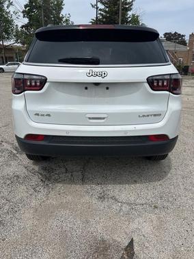 Bright White Clearcoat 2025 Jeep Compass Limited