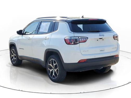 Bright White Clearcoat 2025 Jeep Compass Limited
