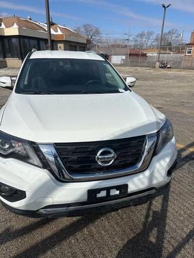 2020 Nissan Pathfinder SV