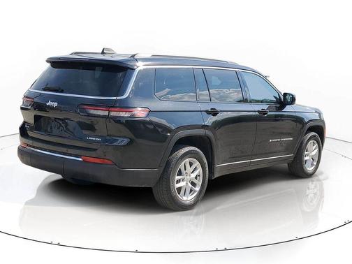 Diamond Black 2024 Jeep Grand Cherokee L Laredo