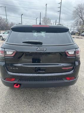 2025 Jeep Compass Trailhawk