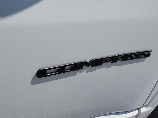 Bright White Clearcoat 2025 Jeep Compass Limited