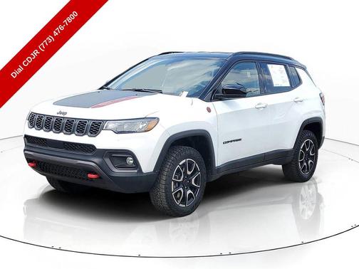 Bright White Clearcoat 2025 Jeep Compass Trailhawk
