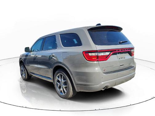 Destroyer Gray Clearcoat 2027 Dodge Durango GT