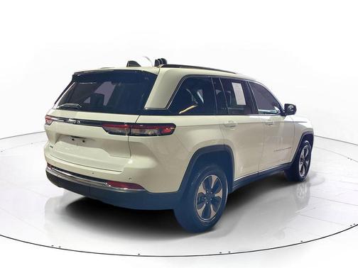 Bright White Clearcoat 2022 Jeep Grand Cherokee 4xe Base