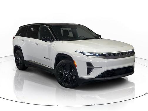 Bright White Clearcoat 2024 Jeep Wagoneer S Launch Edition