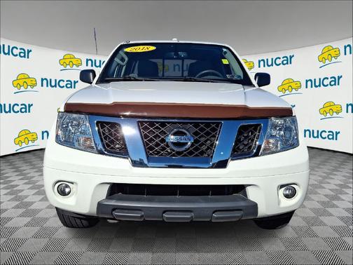White 2018 Nissan Frontier SV
