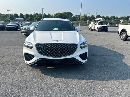 White 2024 Genesis GV70 2.5T