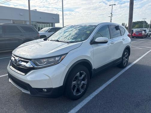 White 2018 Honda CR-V EX