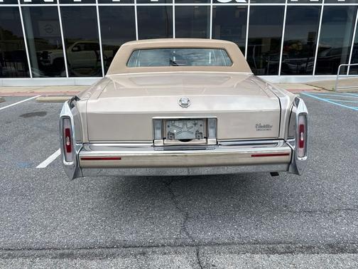 Brown 1992 Cadillac Brougham Base