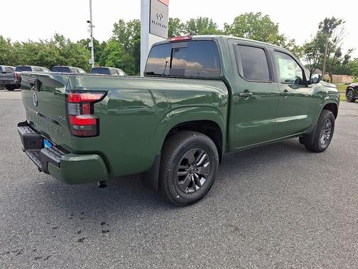 Tactical Green Metallic 2026 Nissan Frontier Crew Cab SV