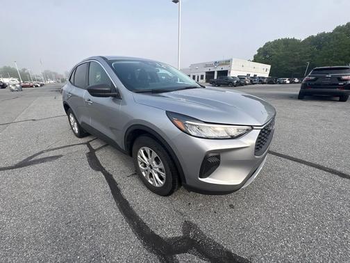 Silver 2023 Ford Escape Active