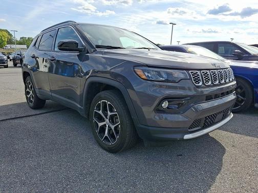 Gray 2024 Jeep Compass Limited