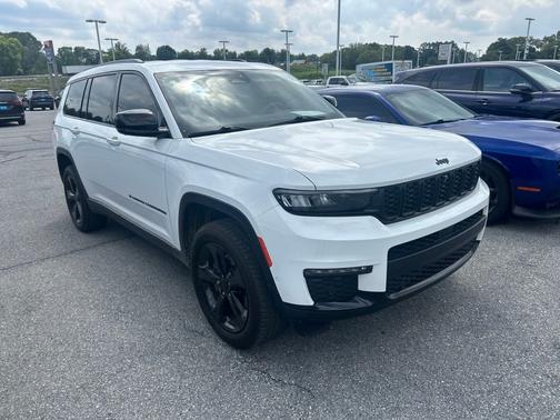 White 2023 Jeep Grand Cherokee L Limited