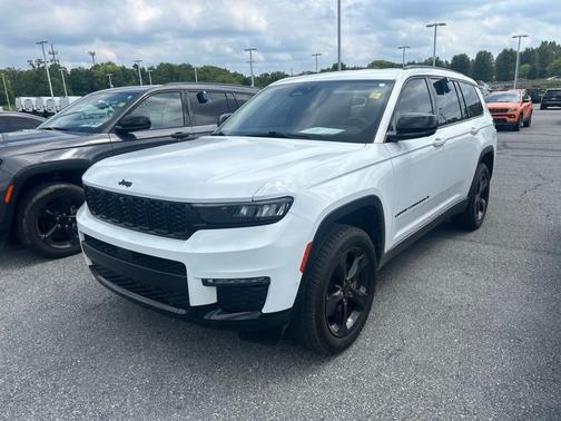 White 2023 Jeep Grand Cherokee L Limited